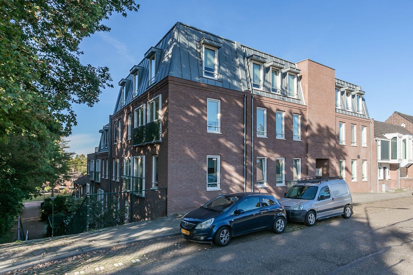 Appartement te koop: Prins Hendriklaan 190A06, Brunssum