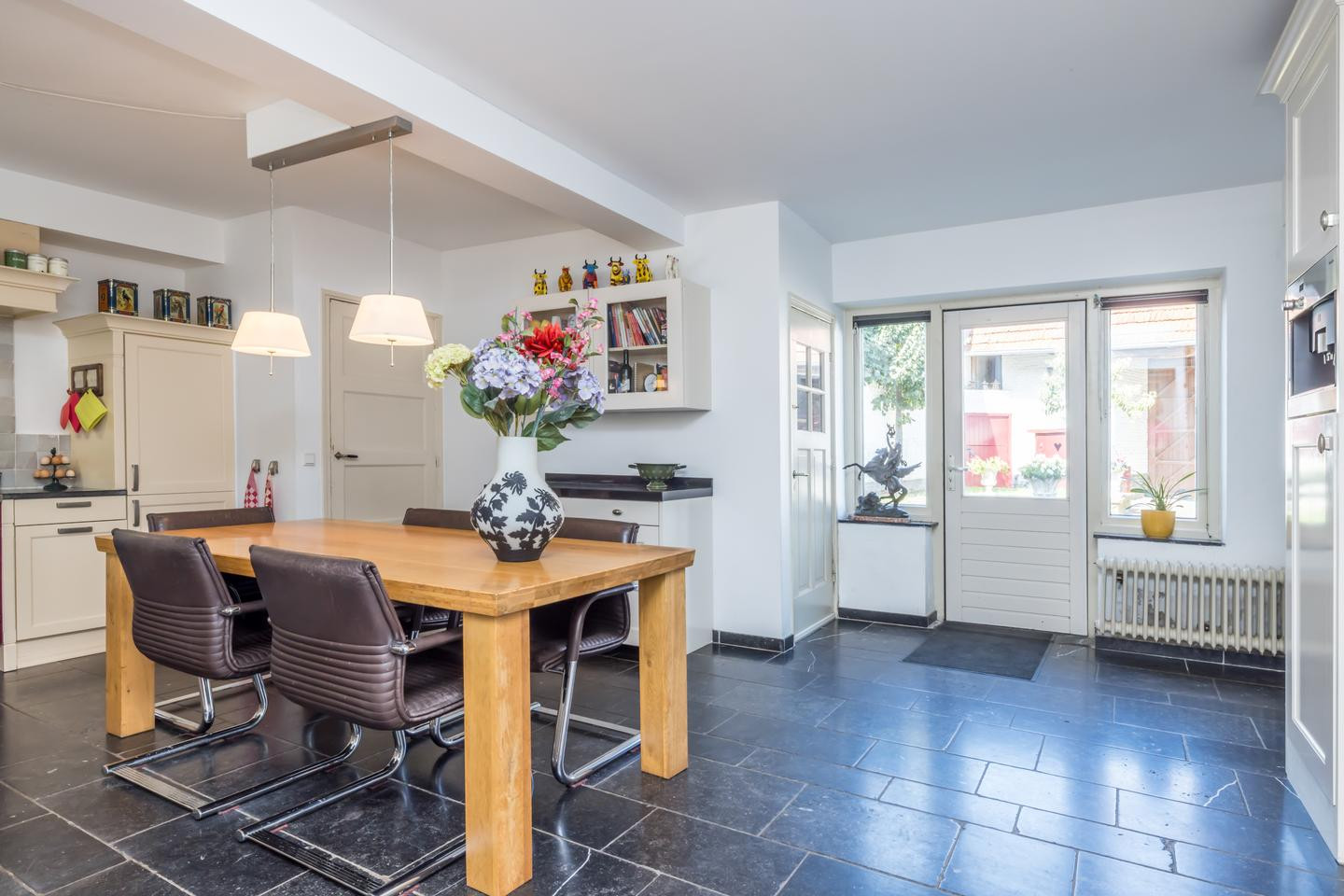 Vrijstaande woning te koop: Titus Brandsmastraat 15, Brunssum
