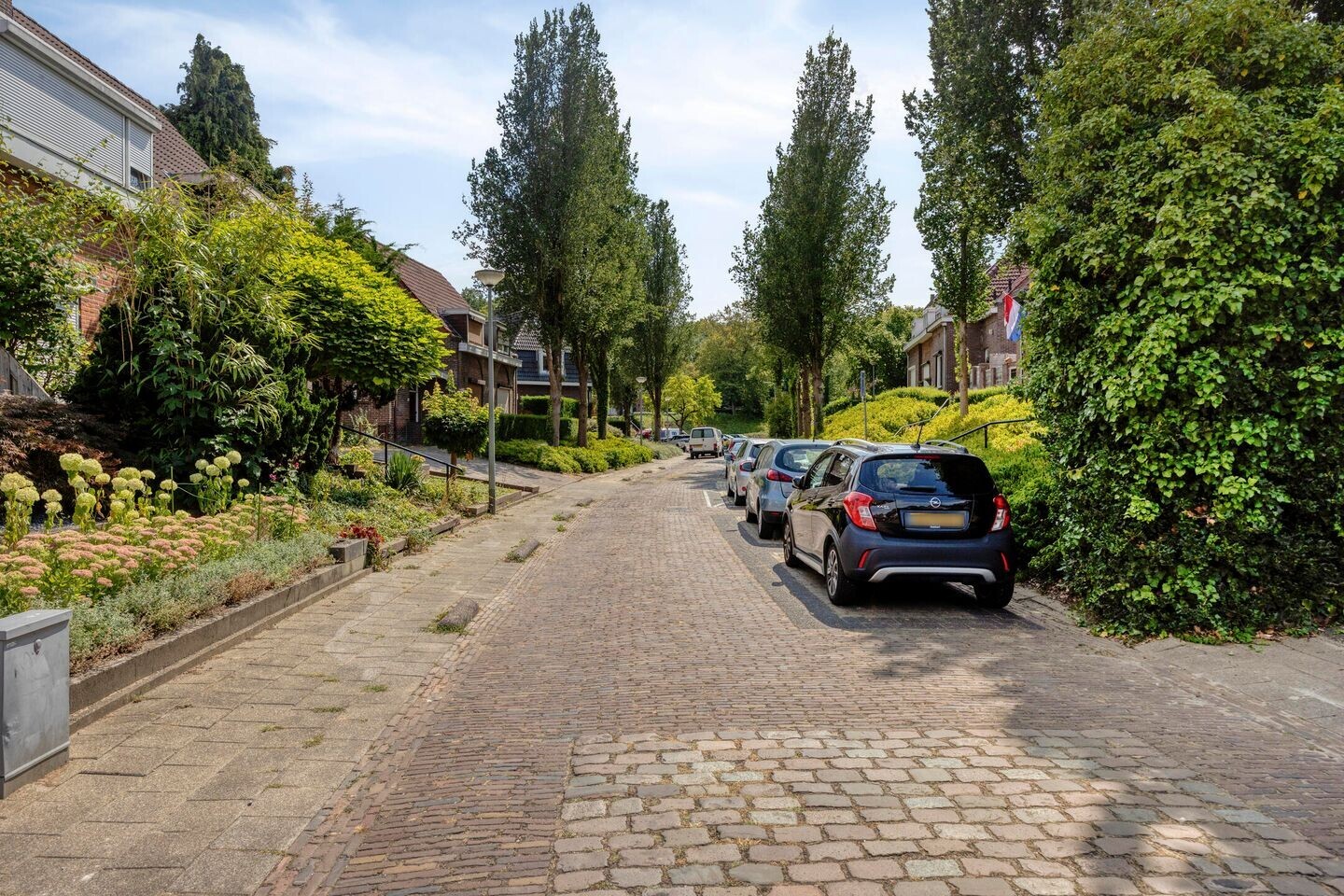 Tussenwoning te koop: Tollisstraat 25, Brunssum