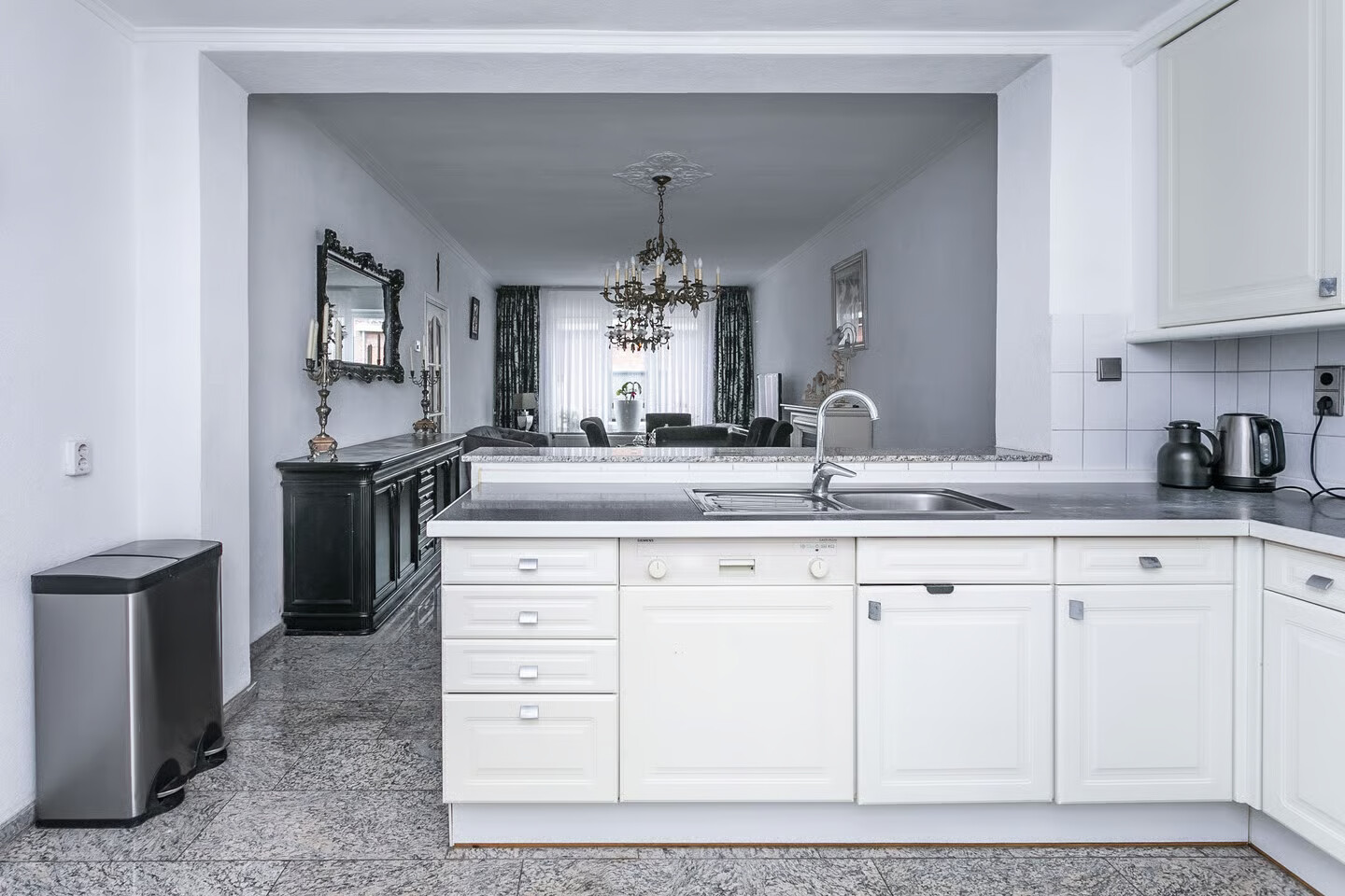 Hoekwoning te koop: Brunahildestraat 6, Brunssum