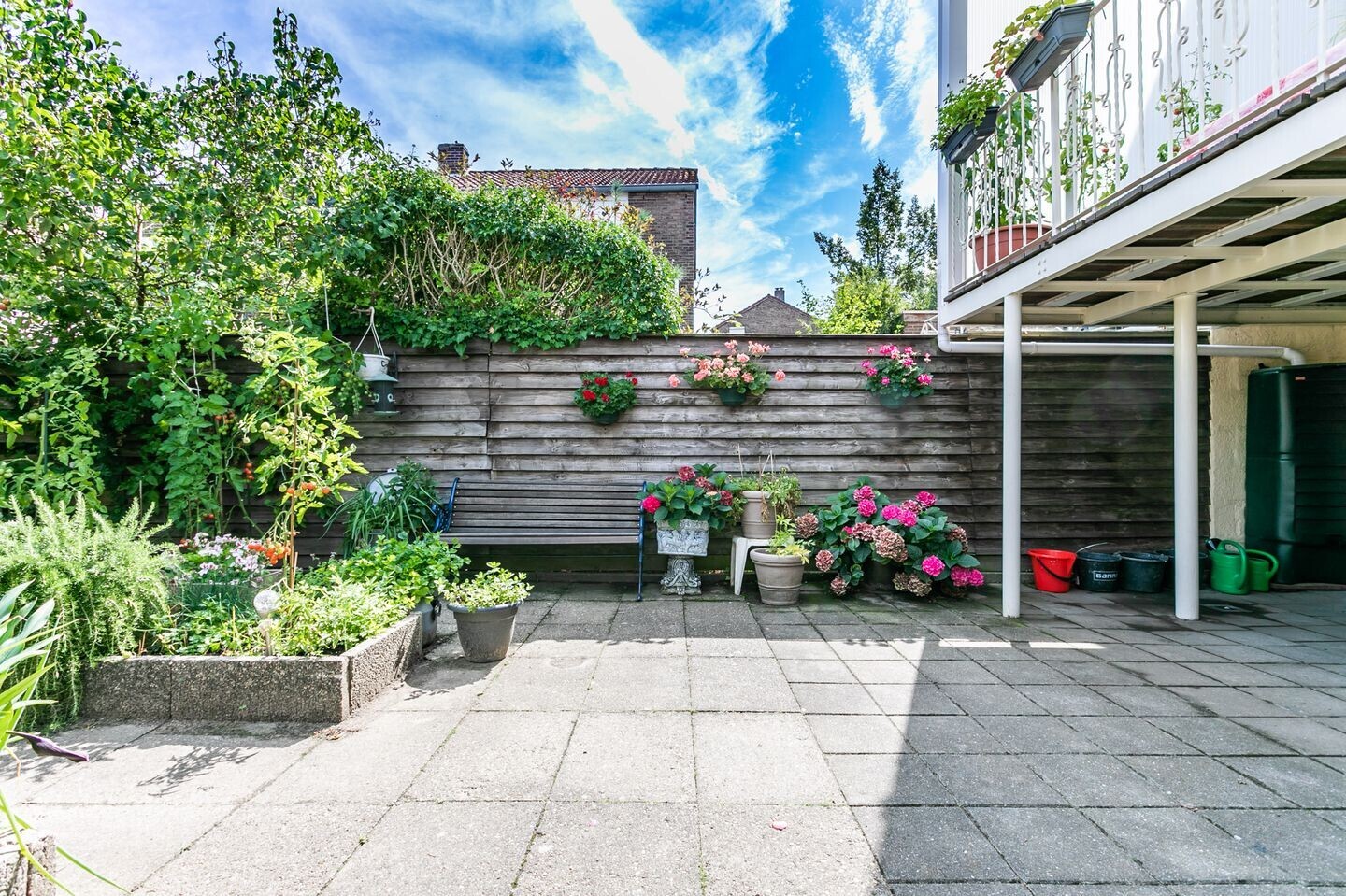 Tussenwoning te koop: Acaciastraat 16, Brunssum