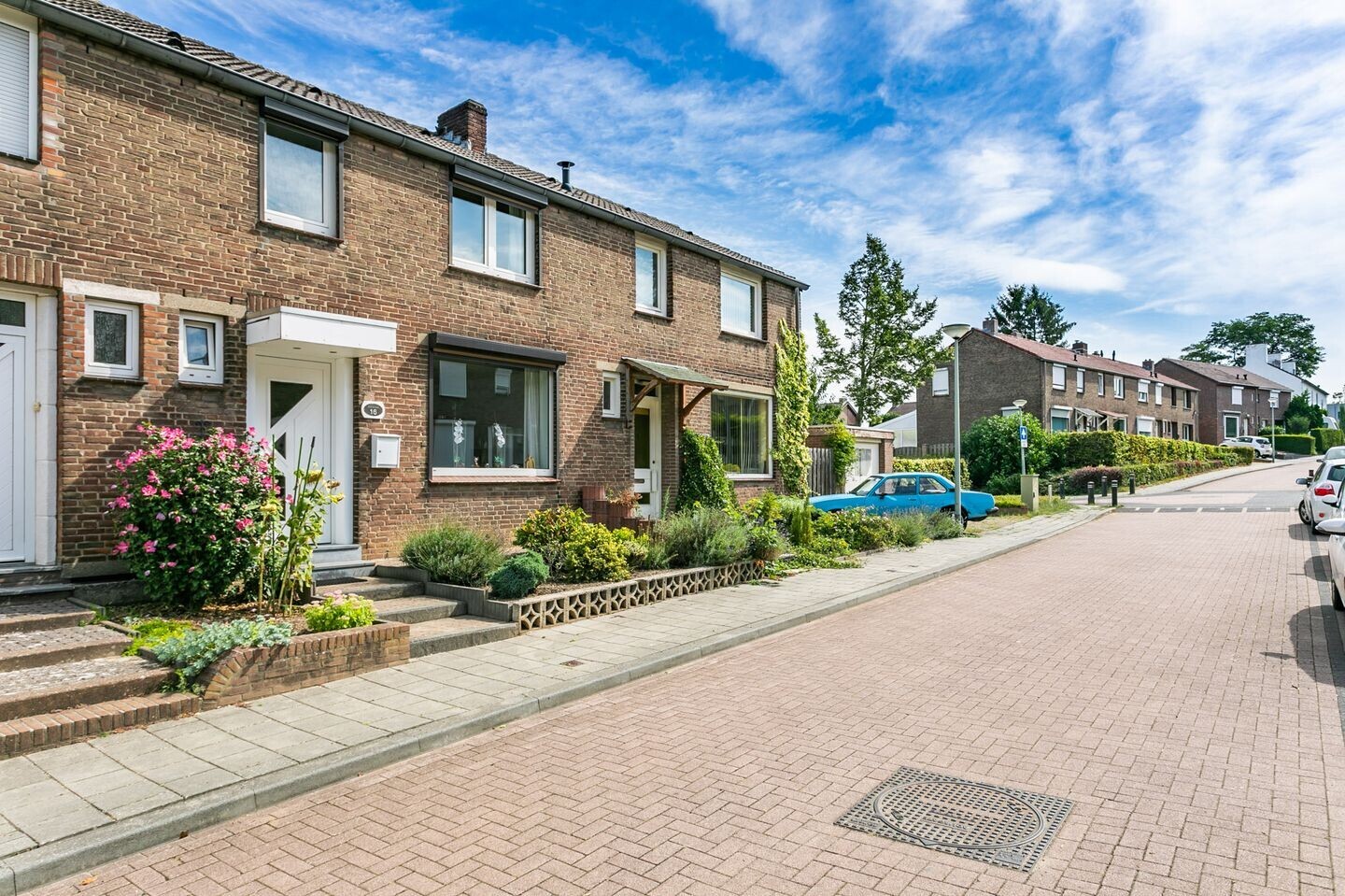 Tussenwoning te koop: Acaciastraat 16, Brunssum