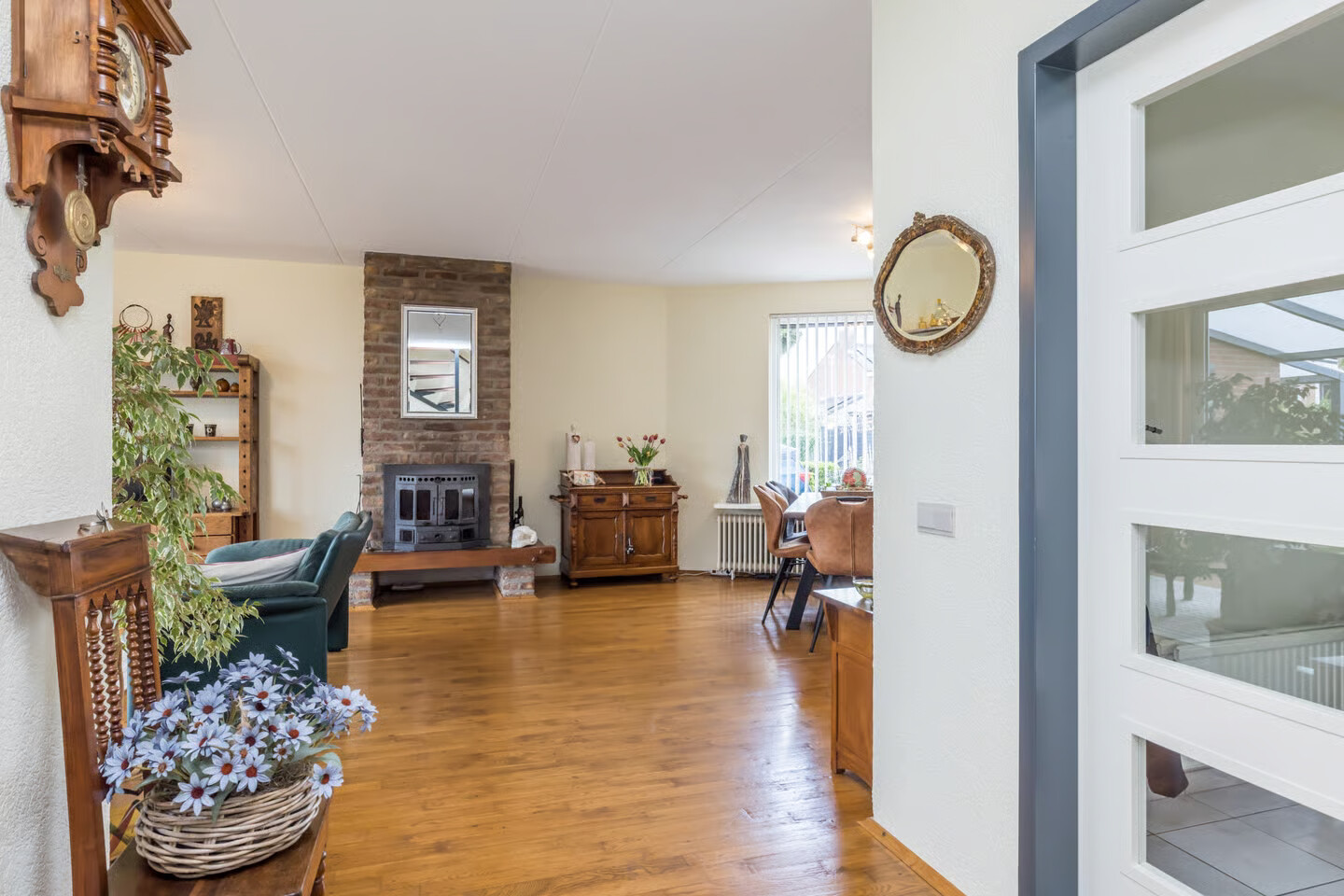 Tussenwoning te koop: Bonifaciusstraat 6, Brunssum