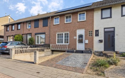 van Ruysdaelstraat 13