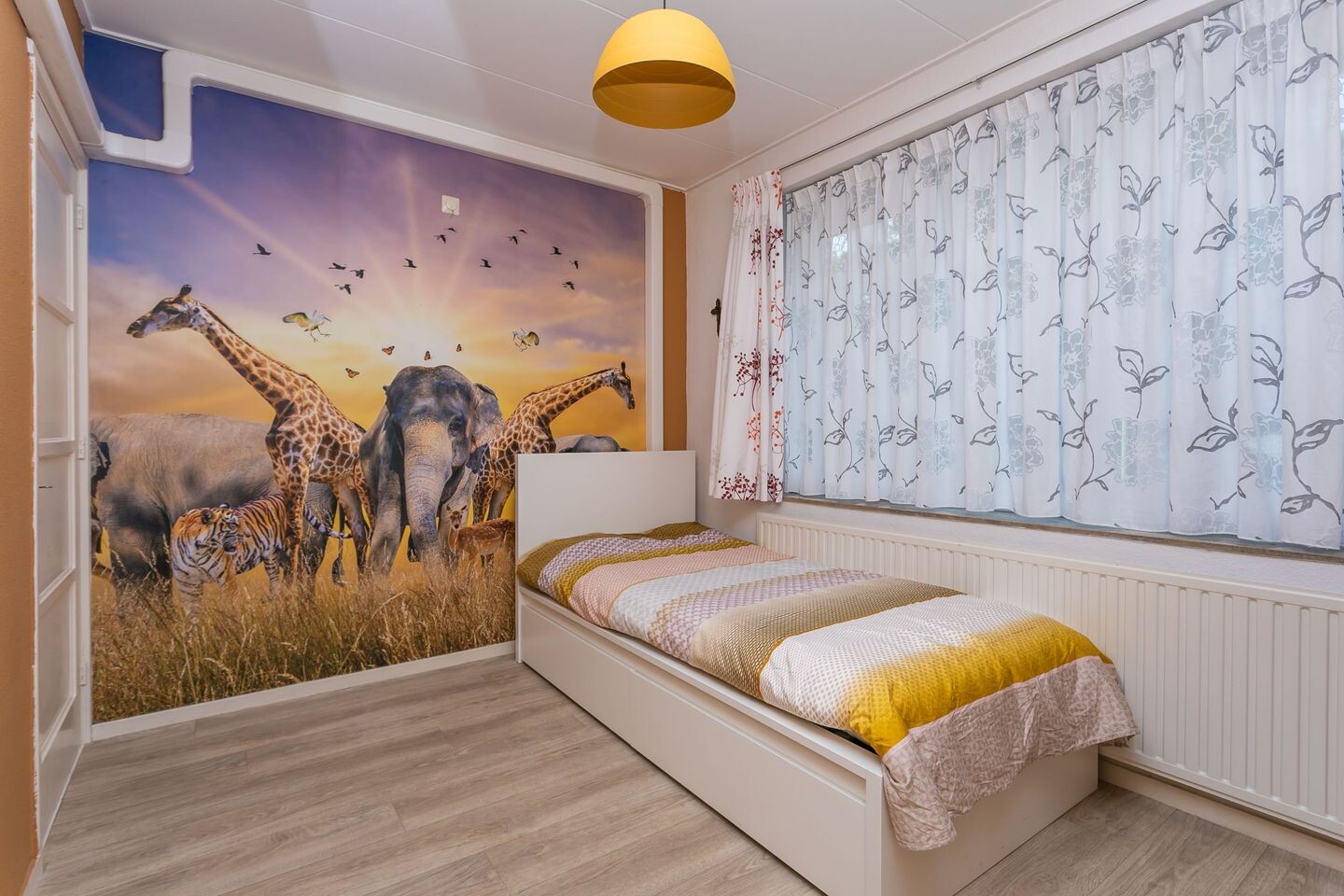 Tussenwoning te koop: Komeetstraat 3, Brunssum
