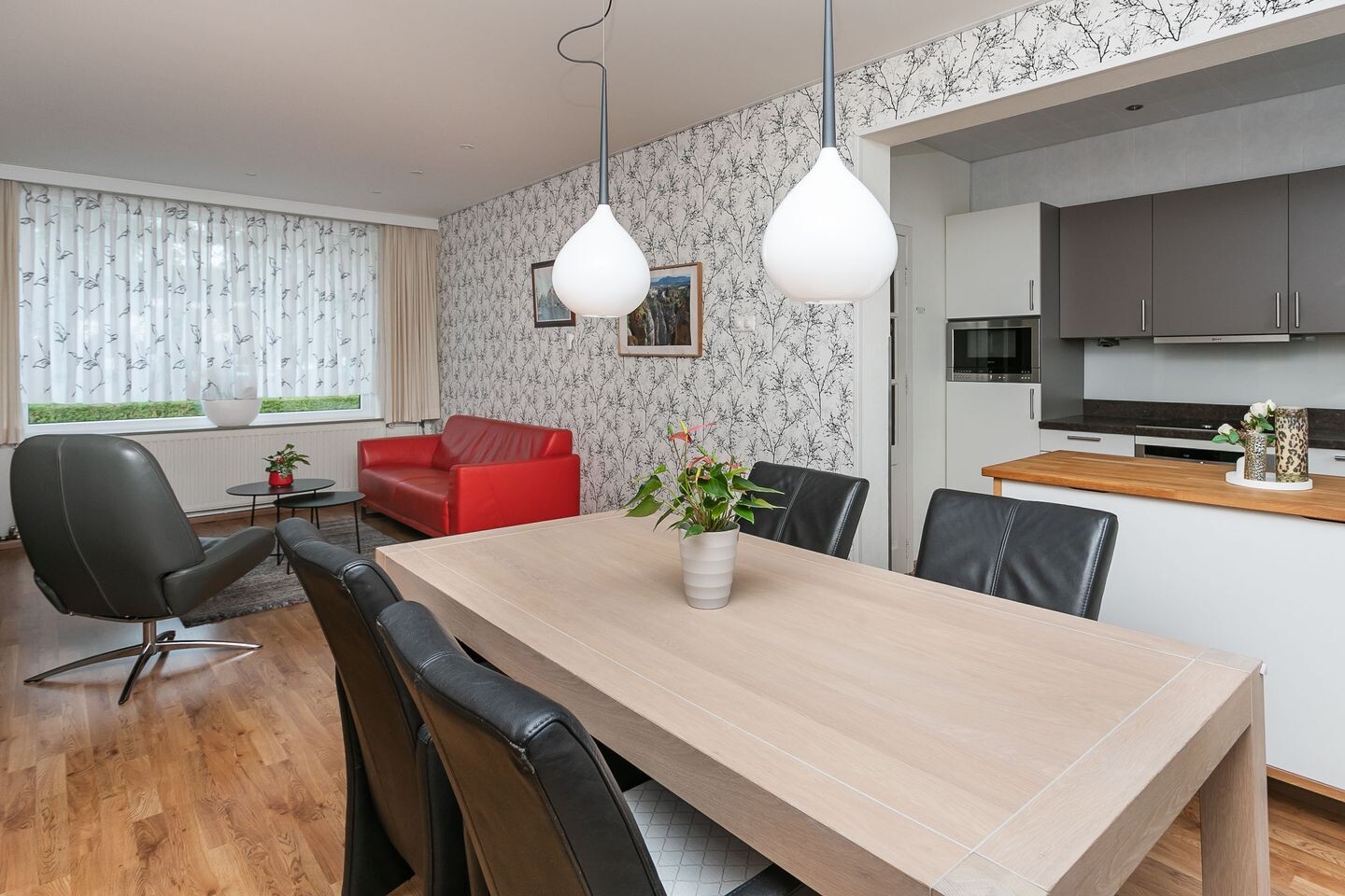 Tussenwoning te koop: Komeetstraat 3, Brunssum