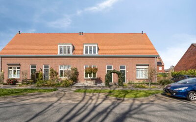 Spoorstraat 17