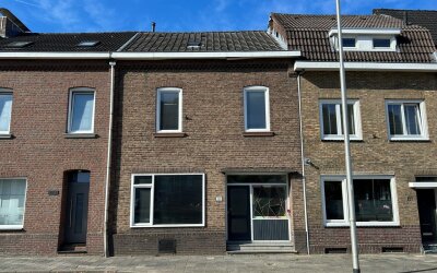 O.L.Vrouwestraat 129
