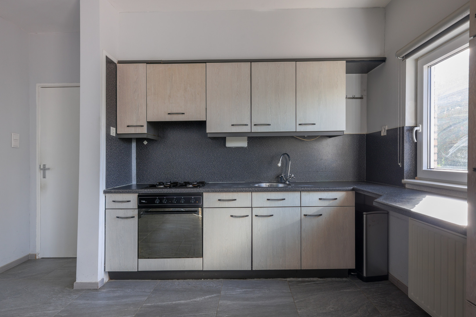 Tussenwoning te koop: Deken van Ormelingenstraat 24, Kerkrade