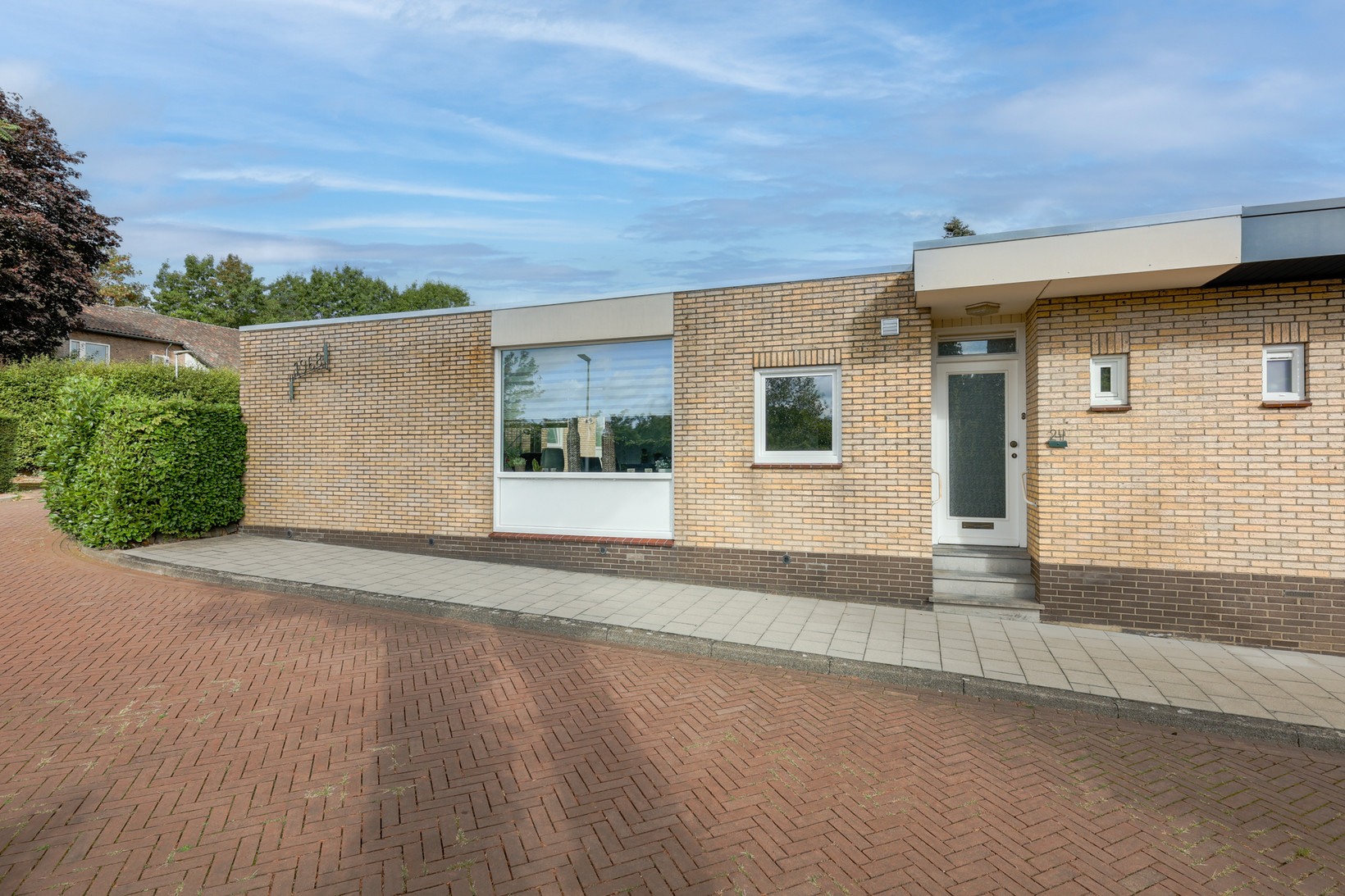 Tussenwoning te koop: Deken van Ormelingenstraat 24, Kerkrade