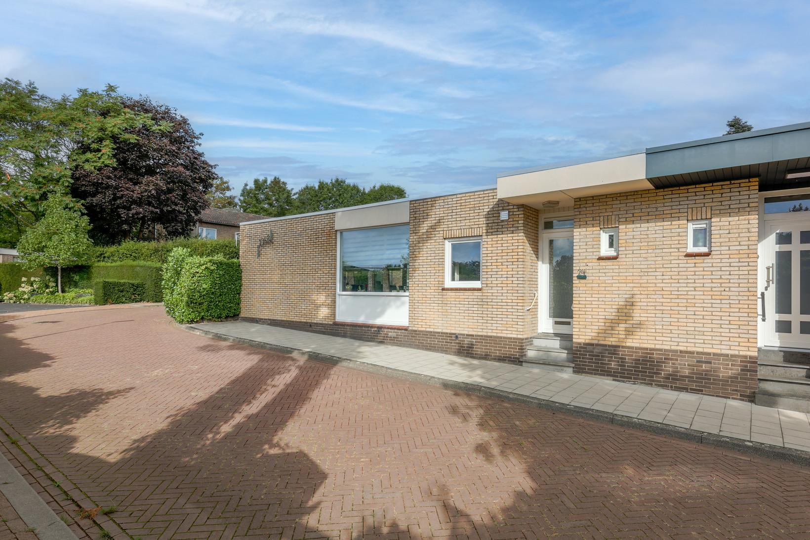 Tussenwoning te koop: Deken van Ormelingenstraat 24, Kerkrade