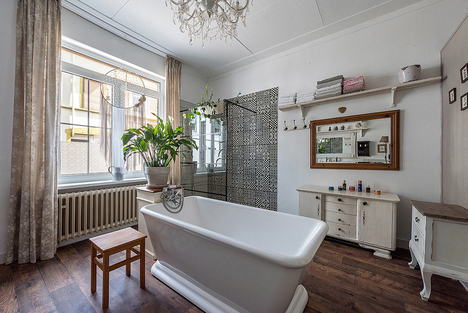 Tussenwoning te koop: Veldkuilstraat 6, Kerkrade