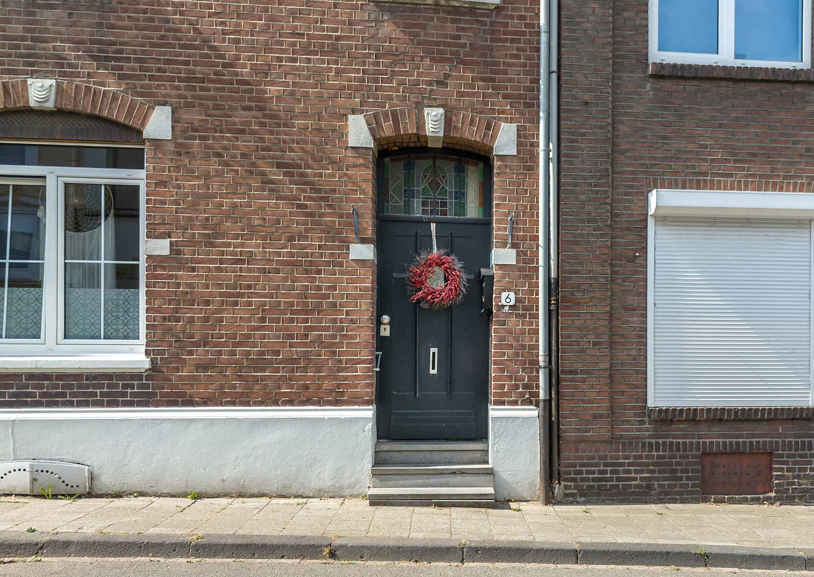 Tussenwoning te koop: Veldkuilstraat 6, Kerkrade