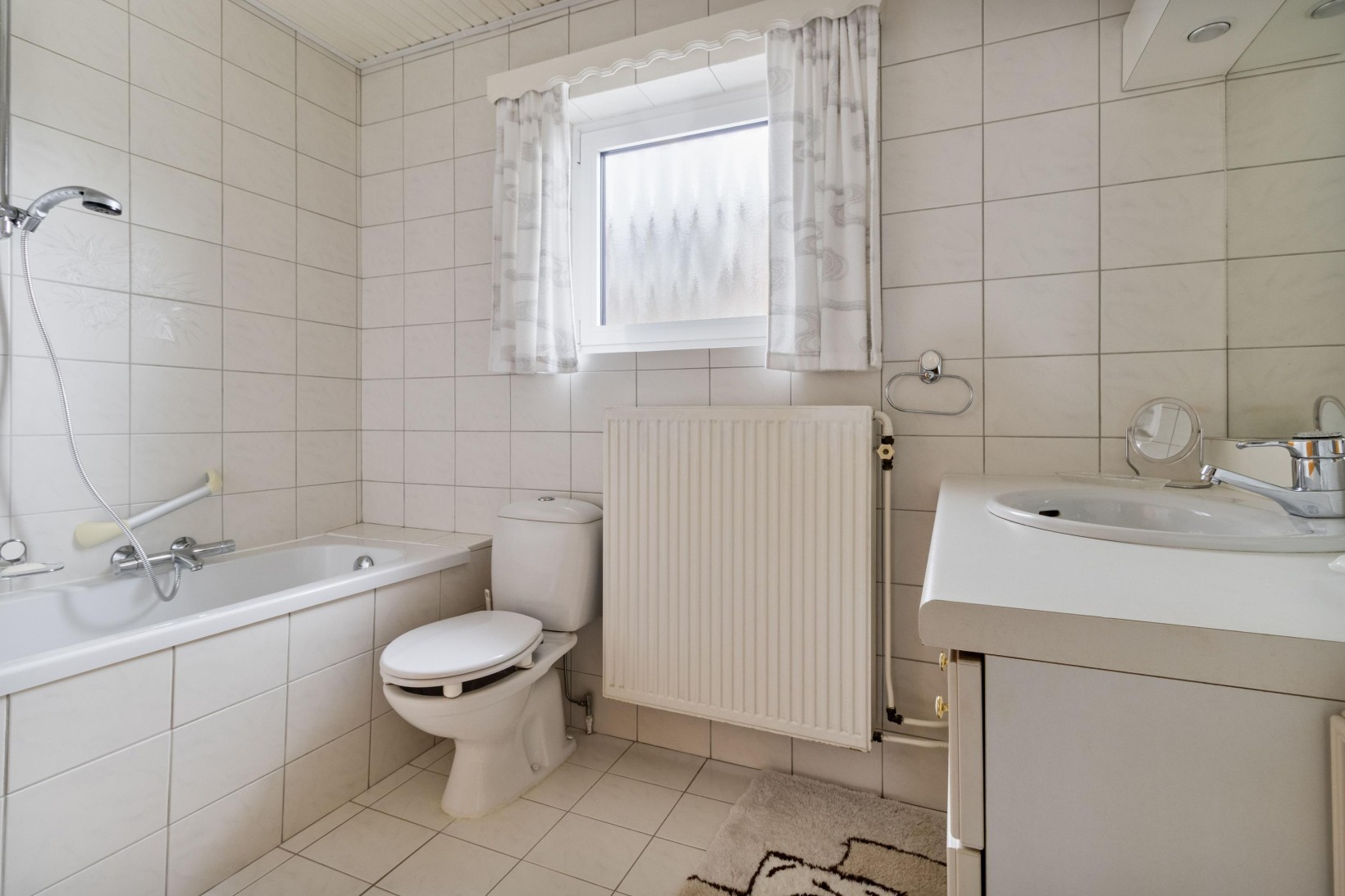 Tussenwoning te koop: Annastraat 24, Kerkrade