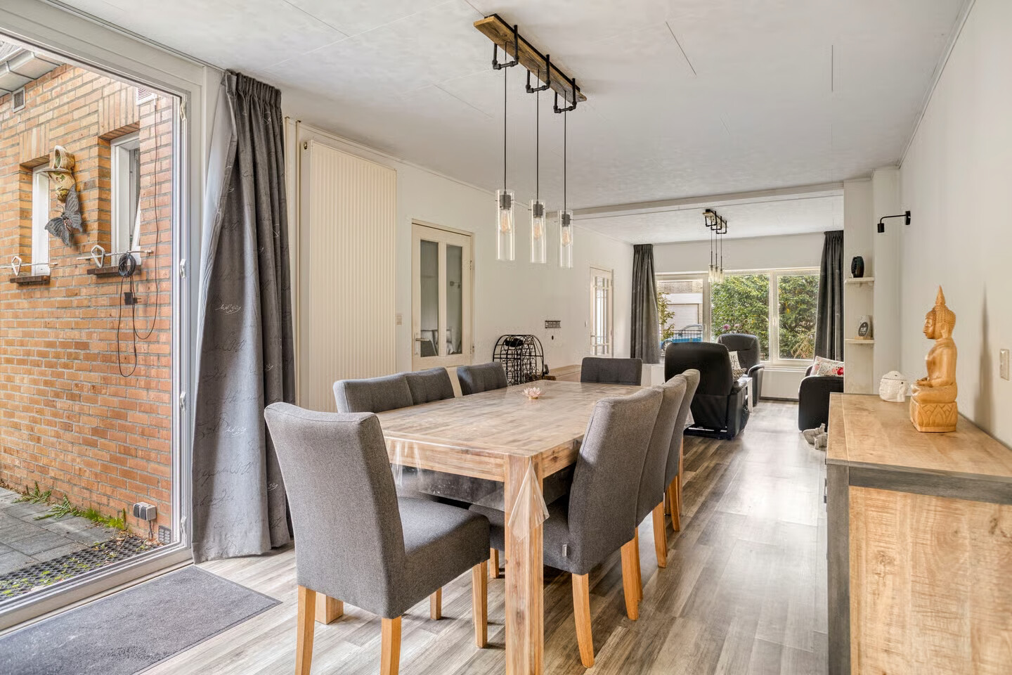 Twee-onder-één-kap te koop: Meuserstraat 145, Kerkrade