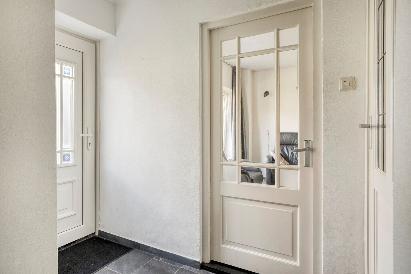 Twee-onder-één-kap te koop: Meuserstraat 145, Kerkrade