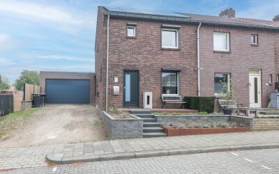 Pastoor van der Heijdenlaan 52