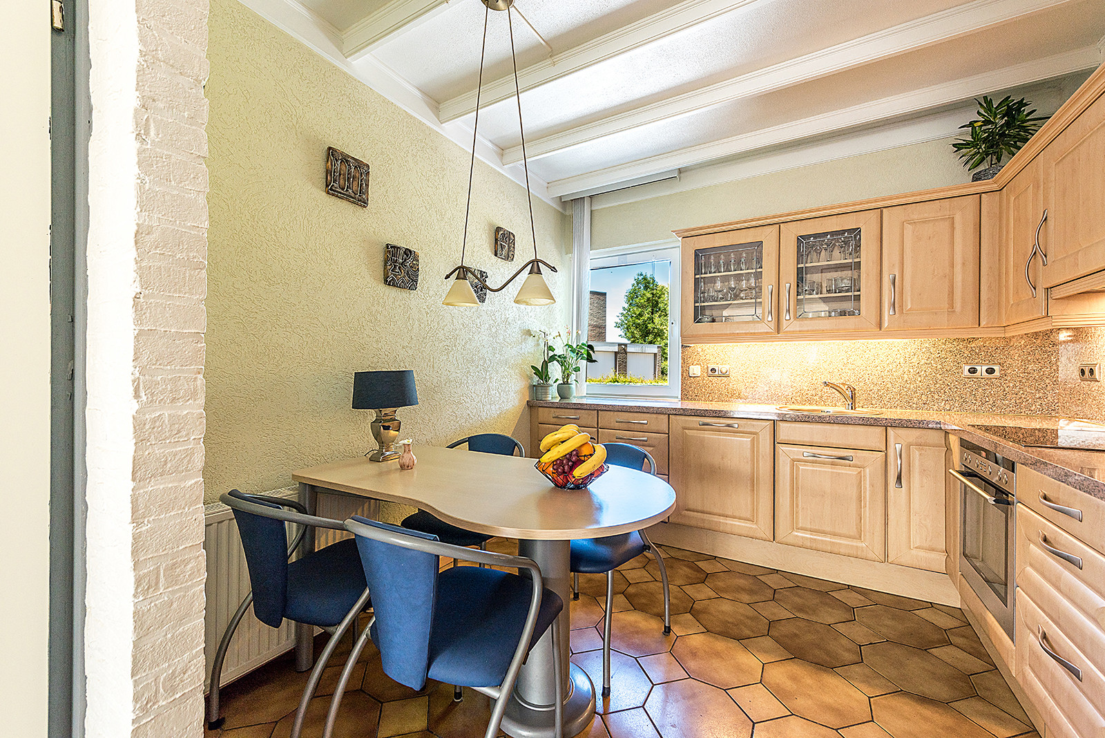 Tussenwoning te koop: Lourdesstraat 116, Kerkrade