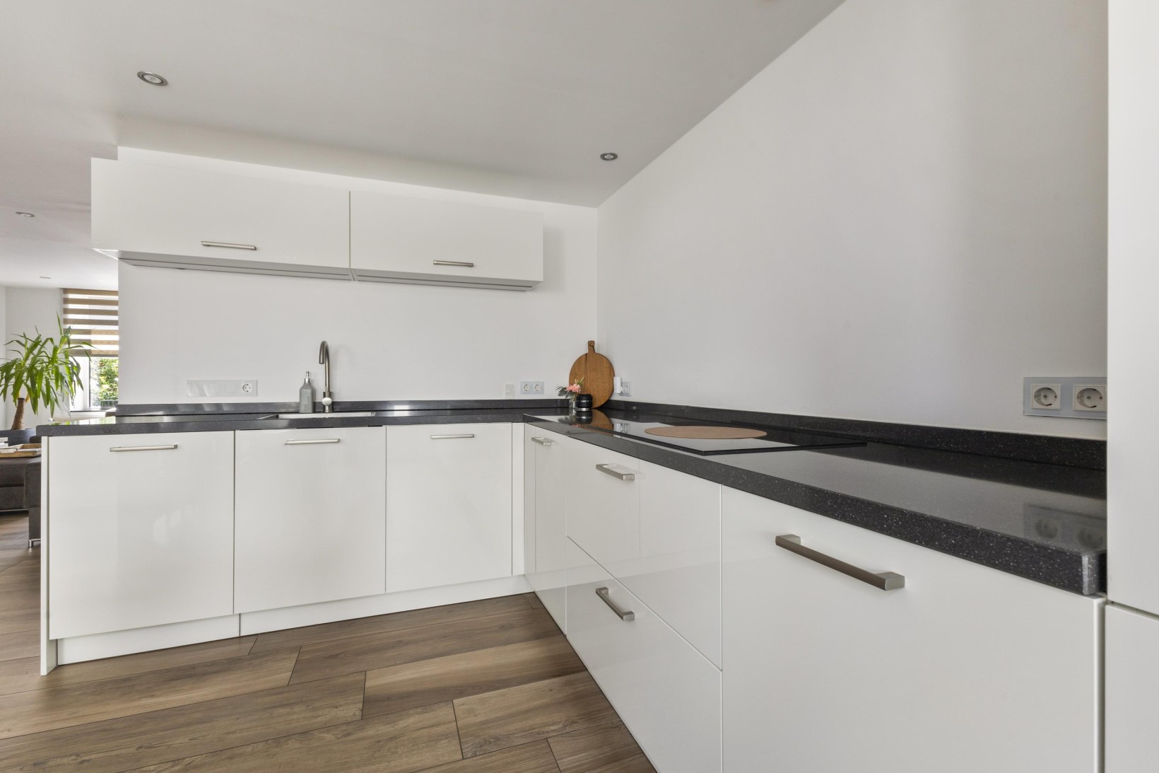 Tussenwoning te koop: Industriestraat 26, Kerkrade