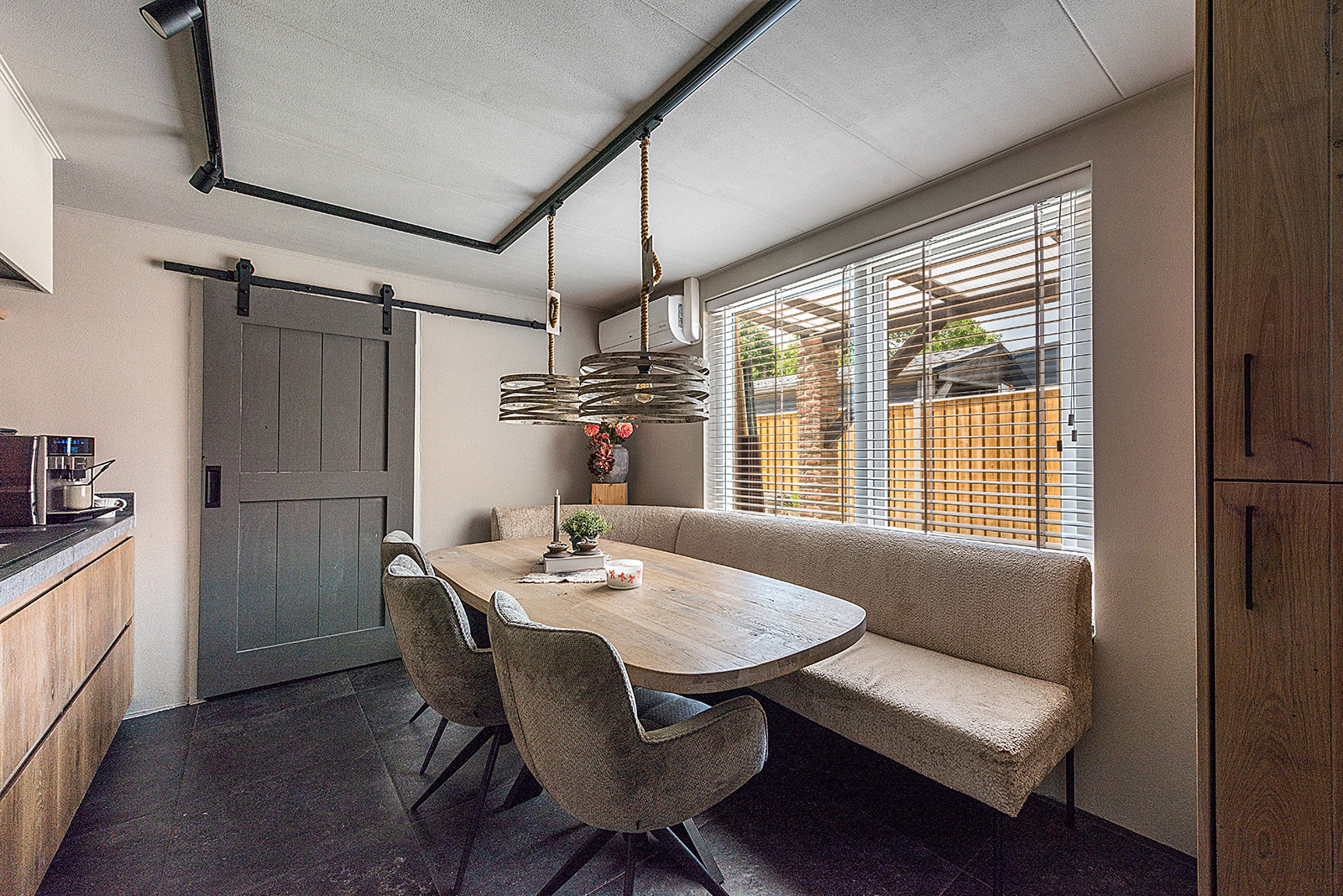 Hoekwoning te koop: Drievogelstraat 123, Kerkrade