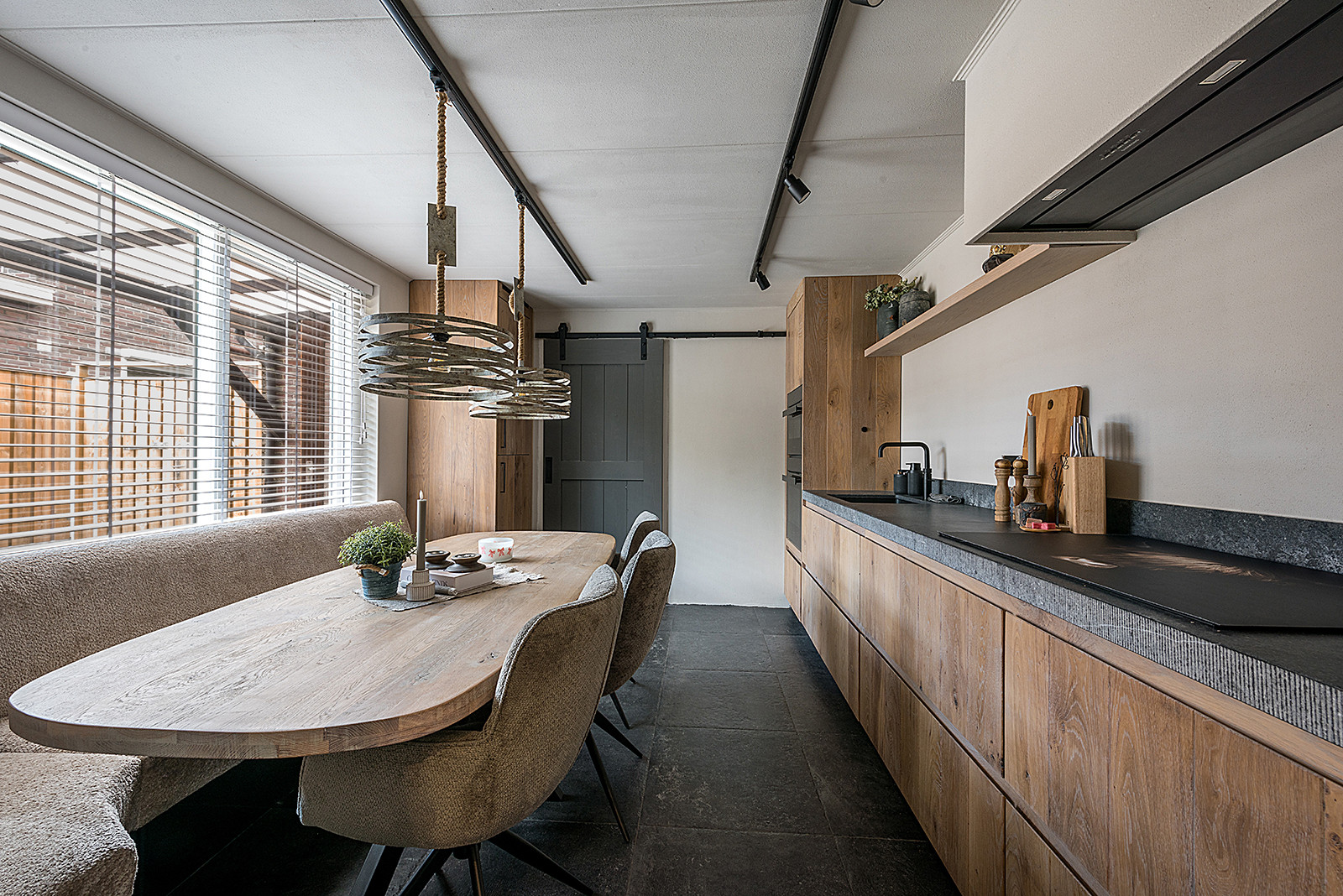 Hoekwoning te koop: Drievogelstraat 123, Kerkrade