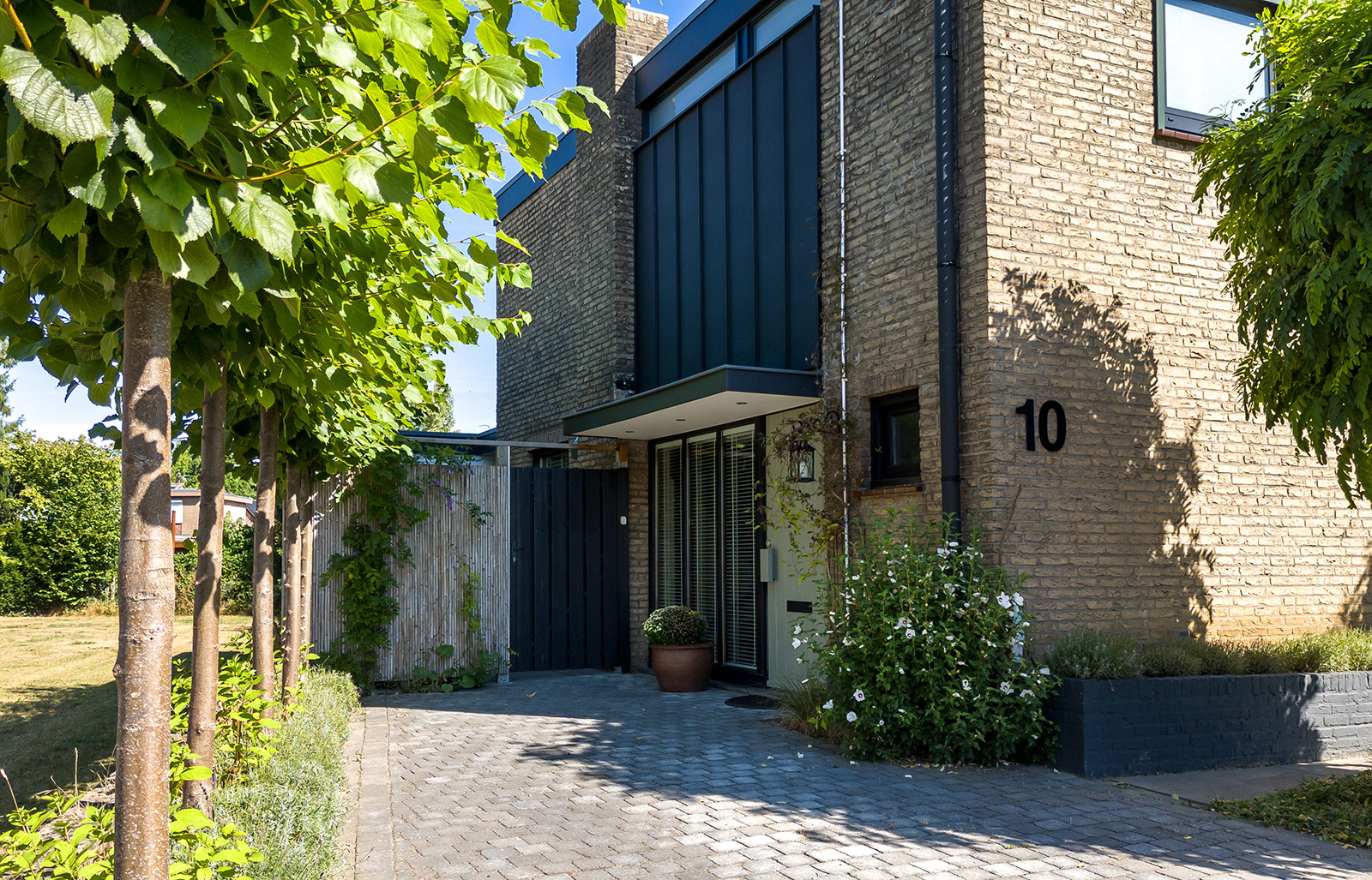 Twee-onder-één-kap te koop: Eurenderstraat 10, Kerkrade