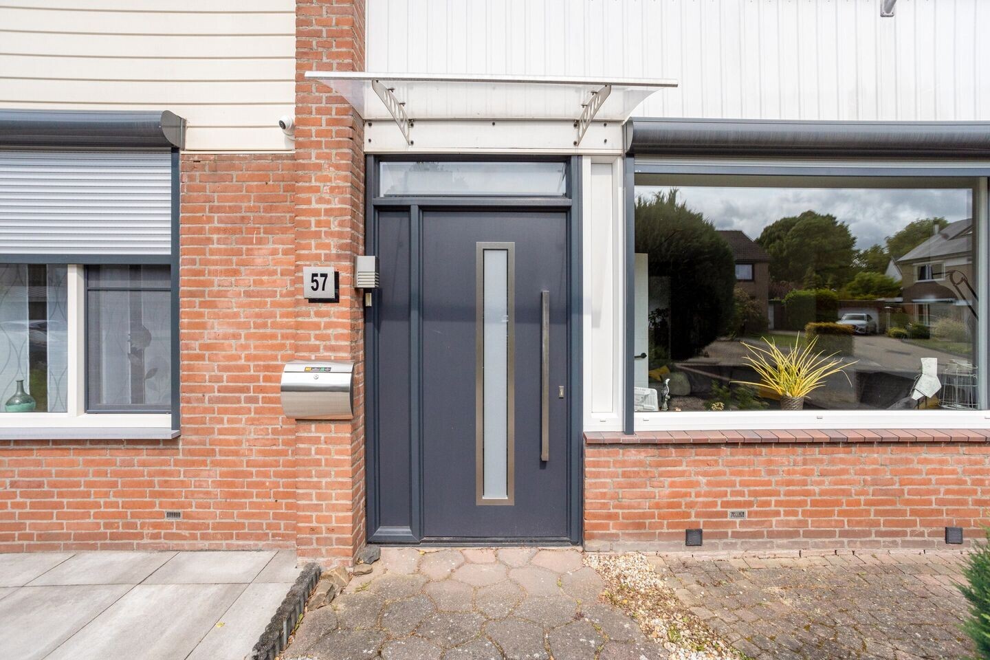 Tussenwoning te koop: Maarzijde 57, Kerkrade