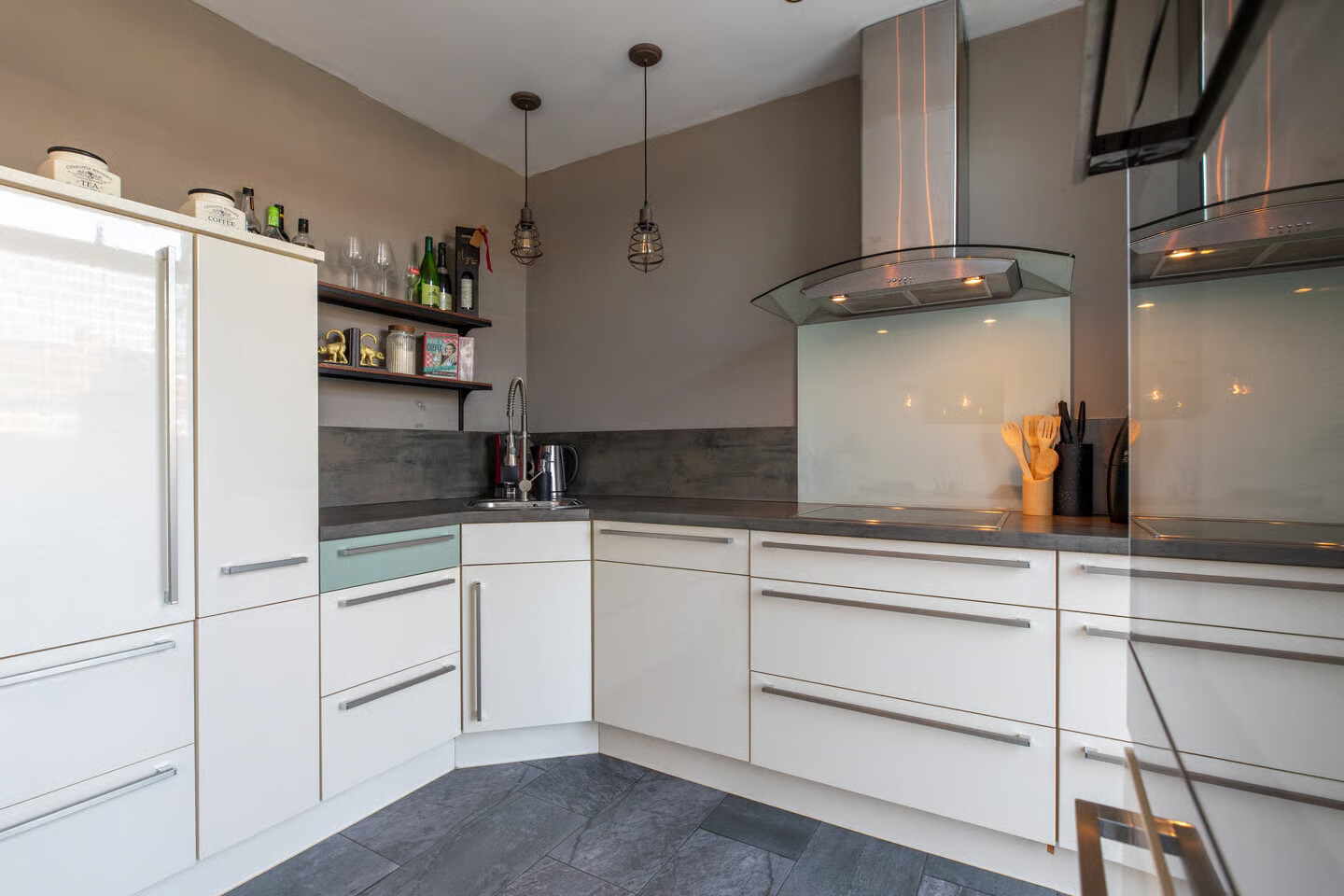 Tussenwoning te koop: Maarzijde 57, Kerkrade