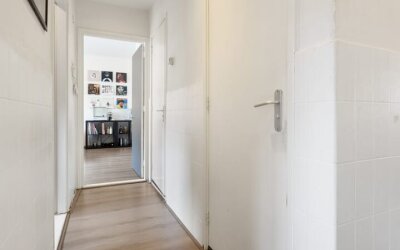 Bloemerstraat 28
