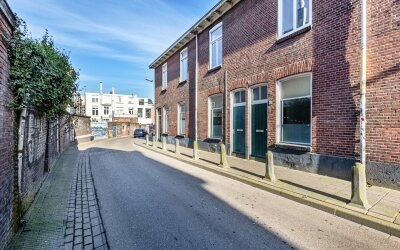 Eerste Walstraat 26