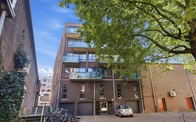 Houthof 44