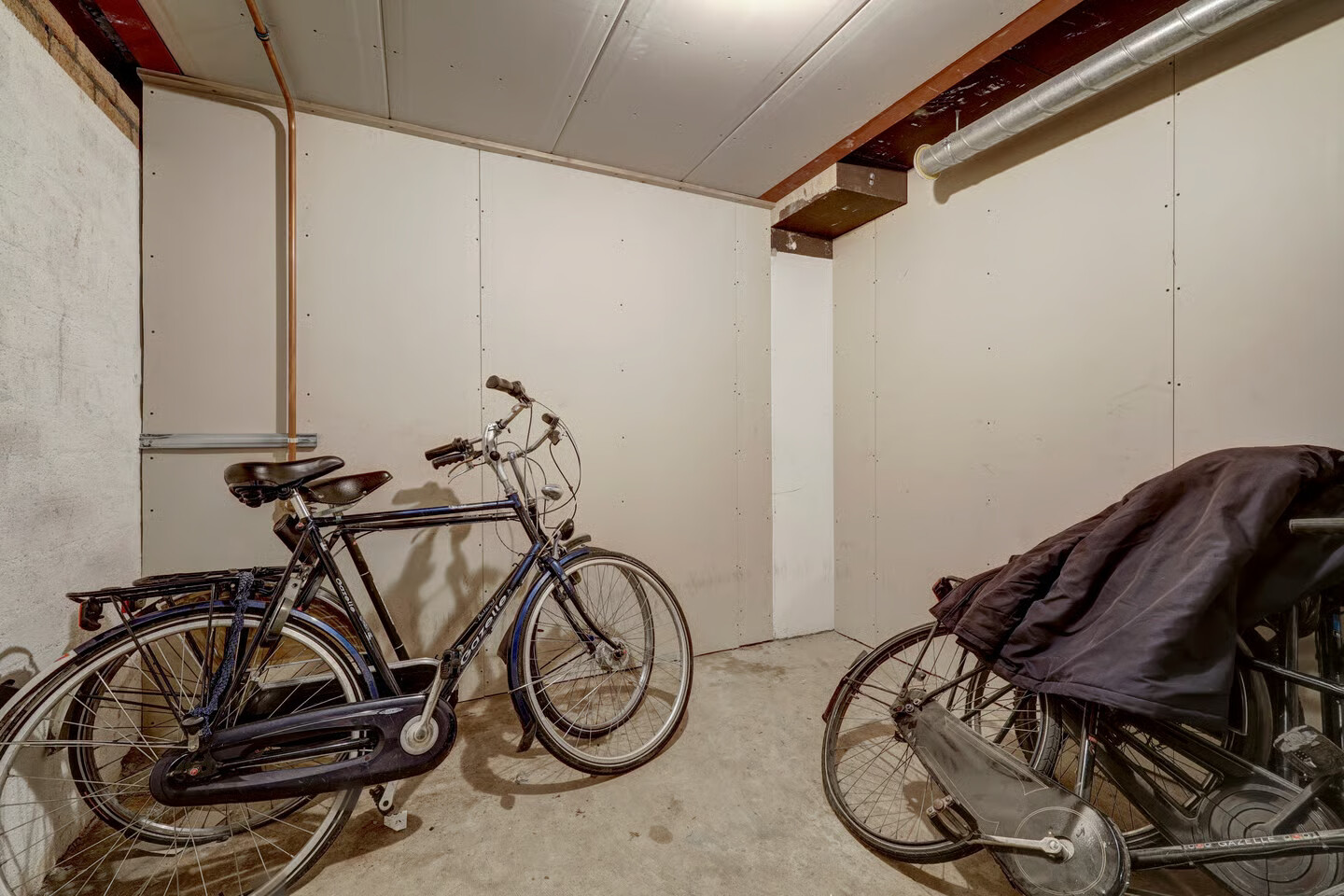 Studio te koop: Ziekerstraat 10D, Nijmegen