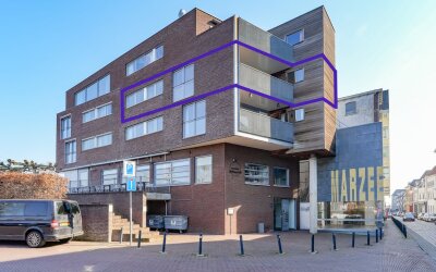 Lage Markt 1-B