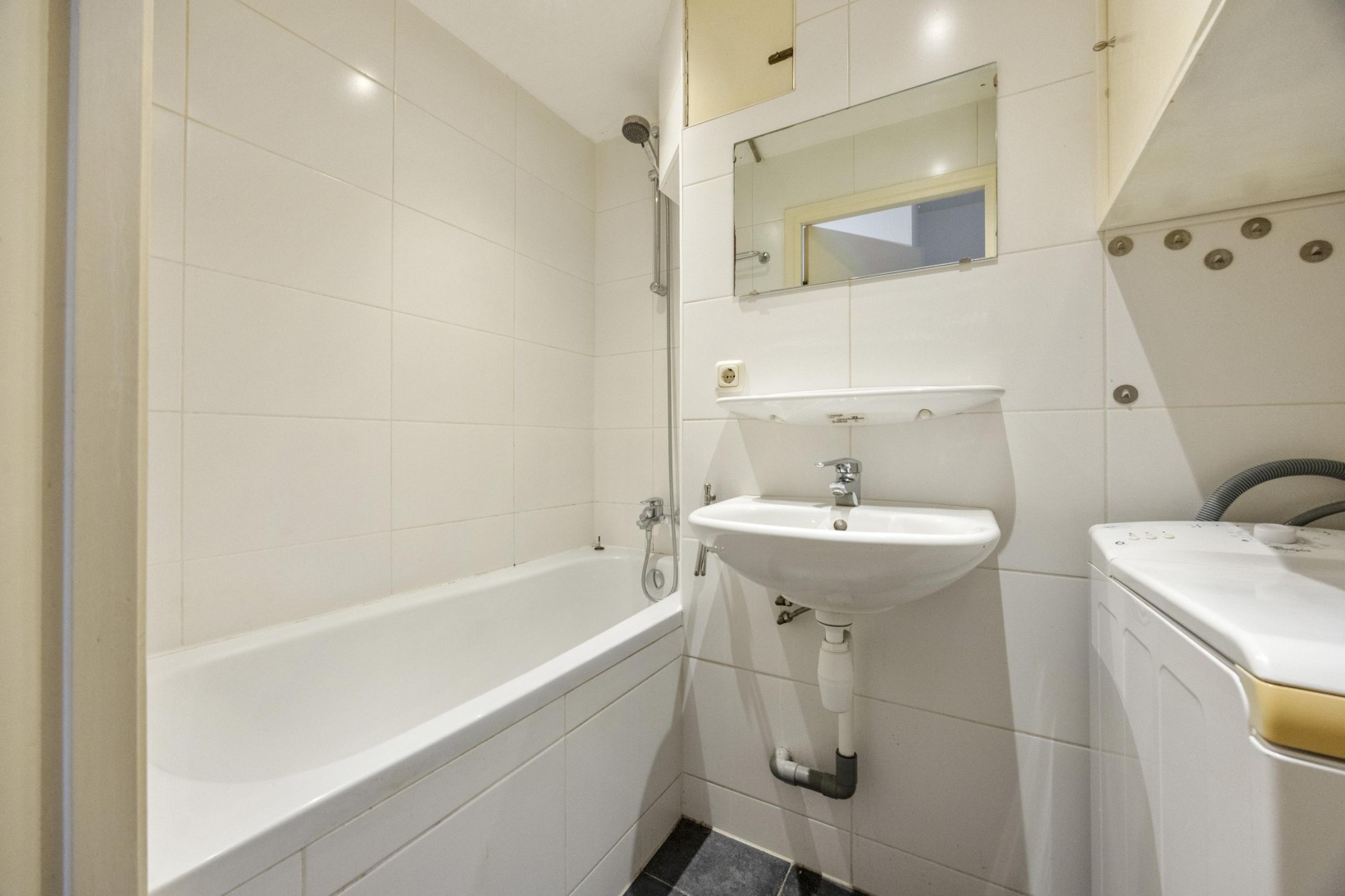 Studio te koop: Burghardt van den Berghstraat 175A, Nijmegen