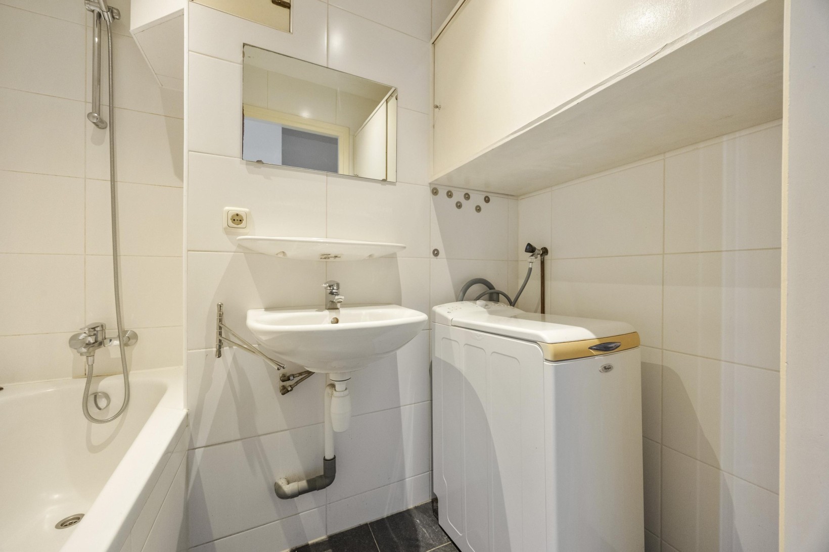 Studio te koop: Burghardt van den Berghstraat 175A, Nijmegen