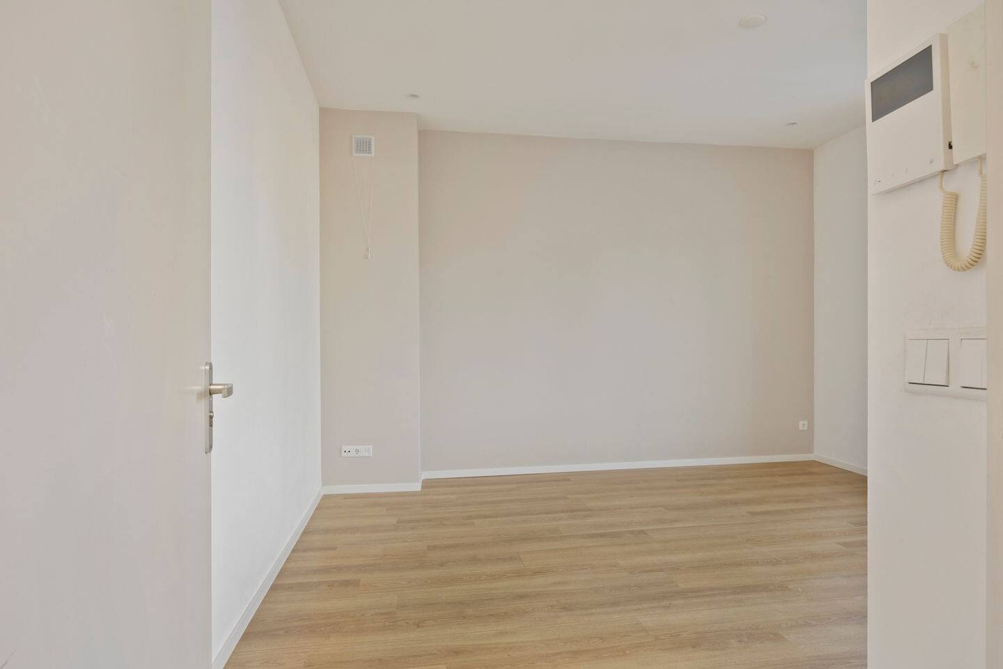 Appartement te koop: Burghardt van den Berghstraat 60A, Nijmegen