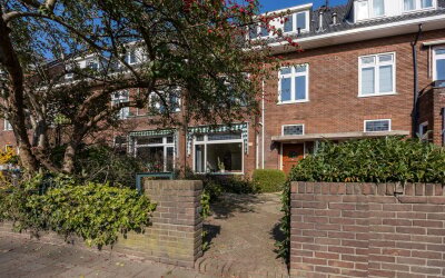 Groesbeekse. 155
