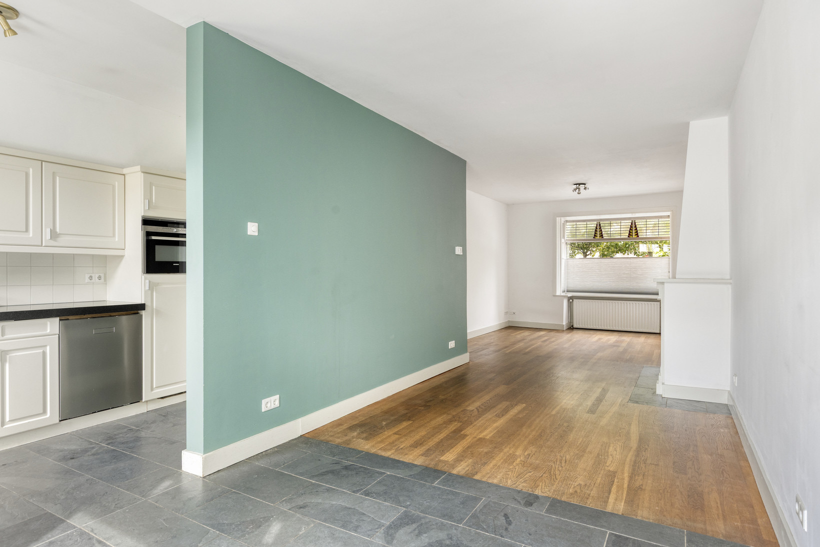 Tussenwoning te koop: Bachstraat 24, Nijmegen