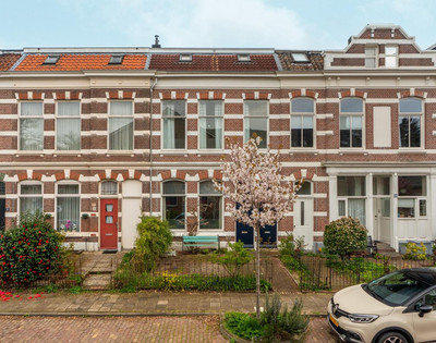 Dominicanenstraat 30