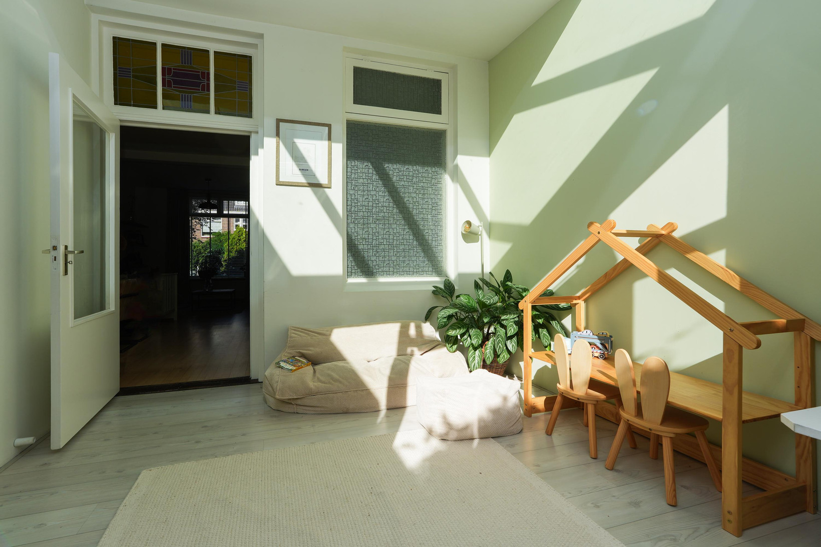 Tussenwoning te koop: Van 't Santstraat 30, Nijmegen