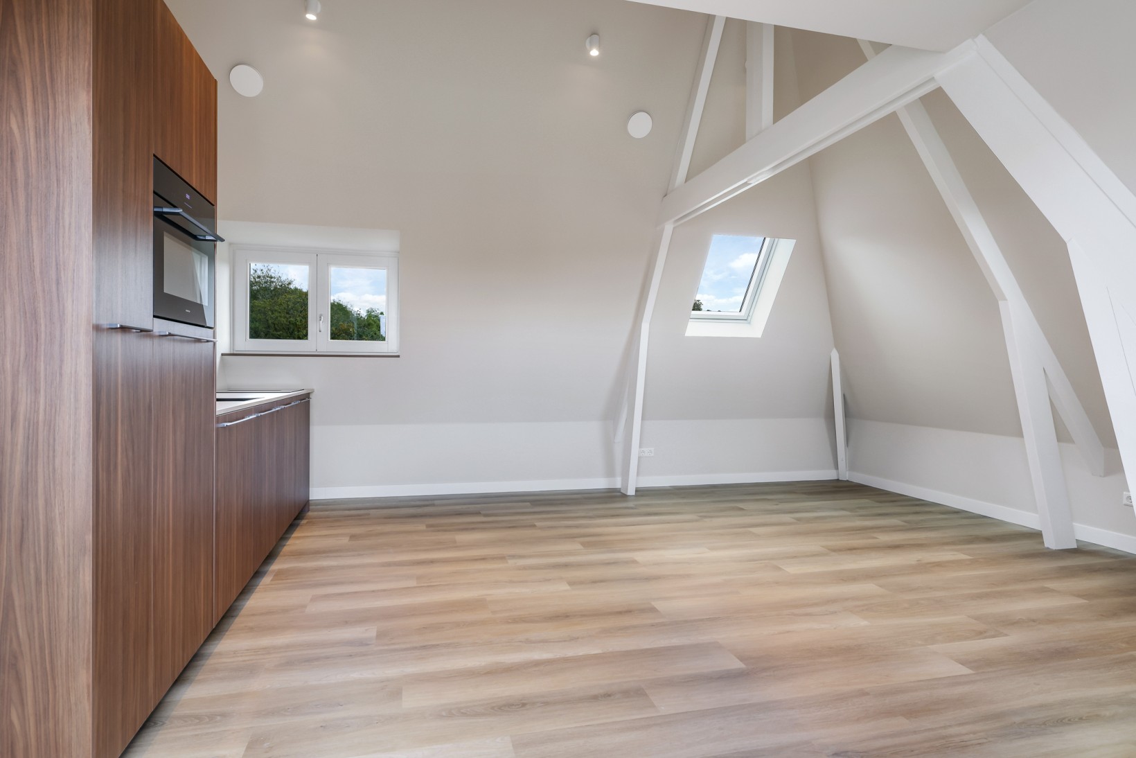 Studio te koop: Groesbeekseweg 188C, Nijmegen