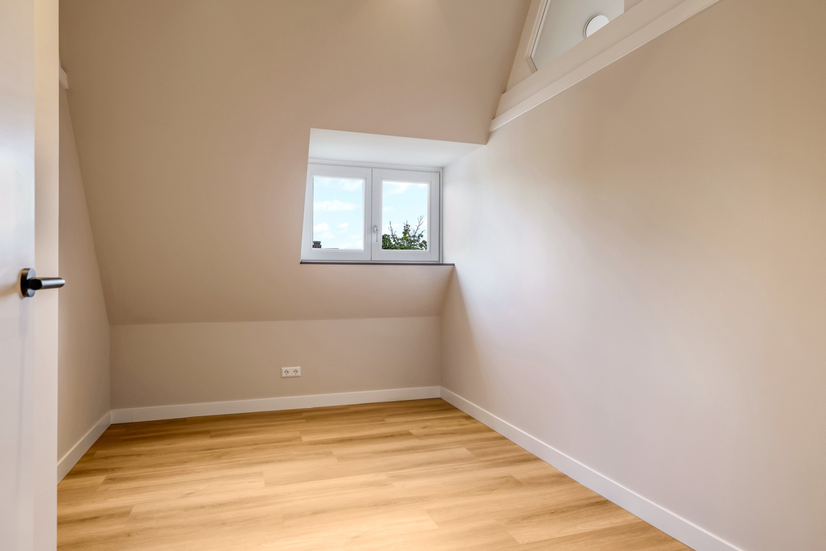 Studio te koop: Groesbeekseweg 188C, Nijmegen