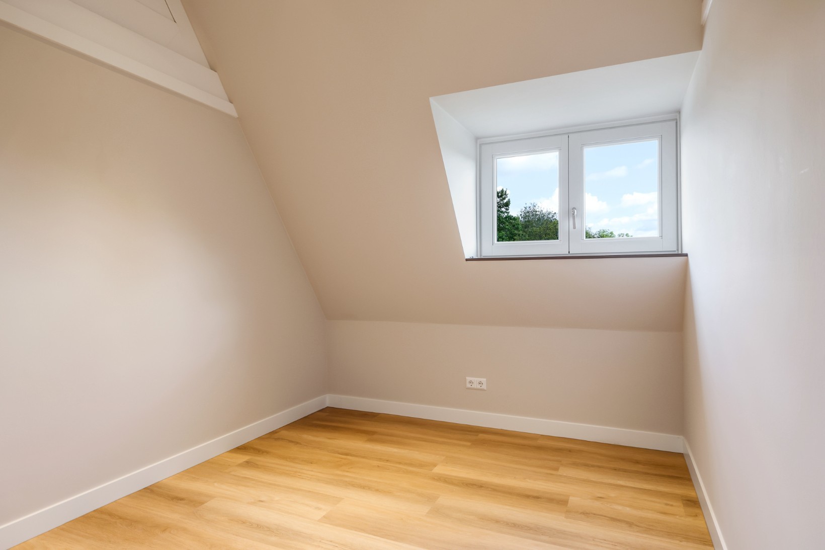 Studio te koop: Groesbeekseweg 188C, Nijmegen