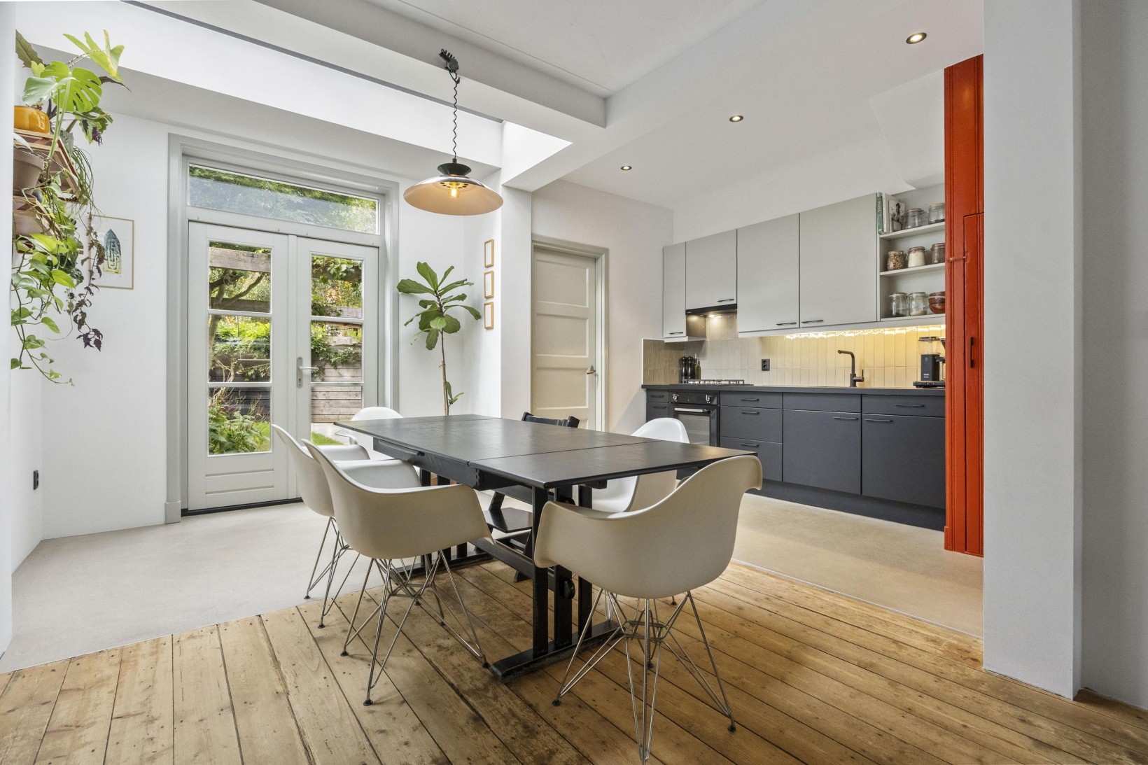 Hoekwoning te koop: Wezenlaan 8, Nijmegen