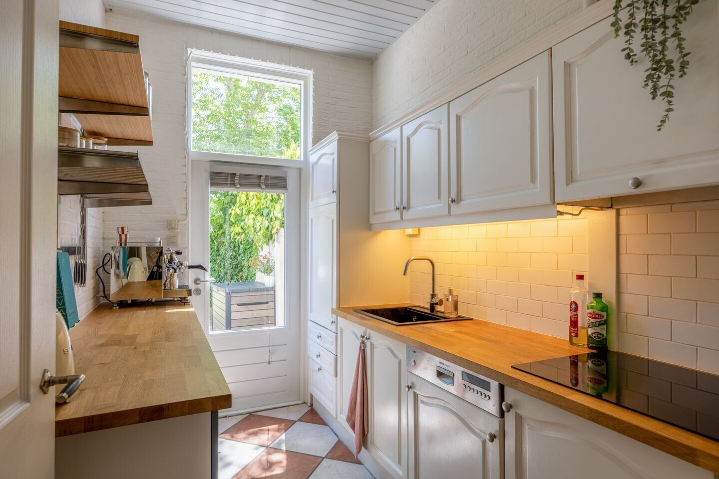 Tussenwoning te koop: Graafseweg 283, Nijmegen