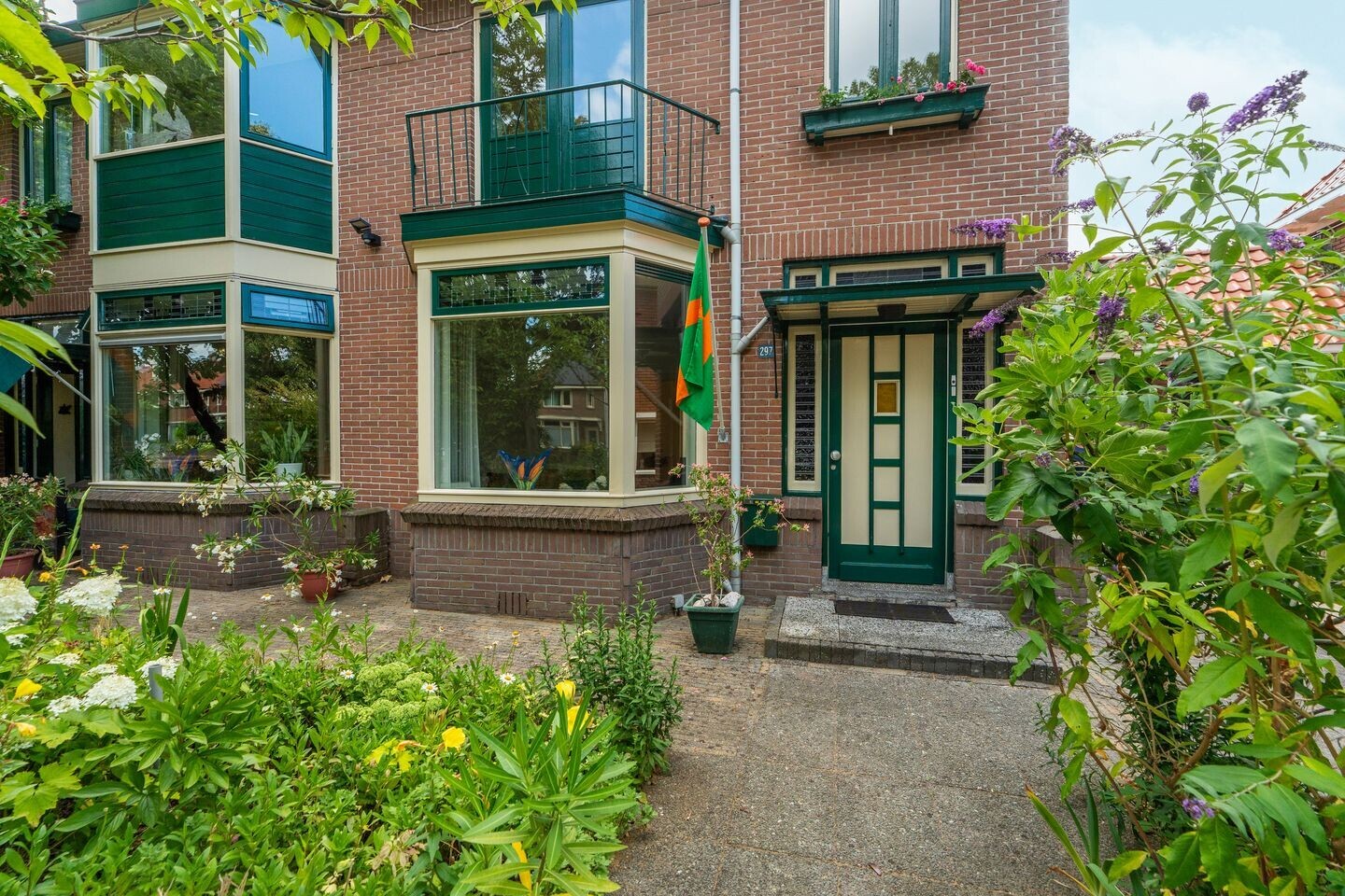 Hoekwoning te koop: Hatertseweg 297, Nijmegen