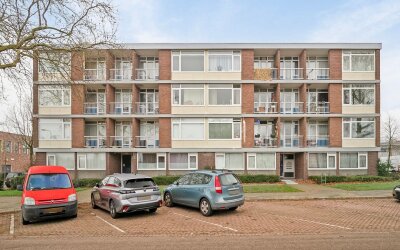 Newtonstraat 28