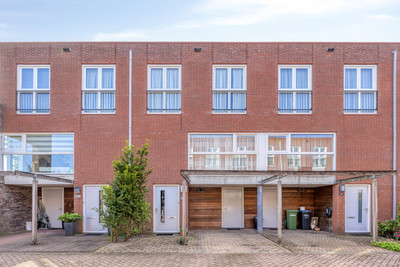 van der Duyn van Maasdamstraat 69