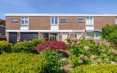 Troelstrast. 20