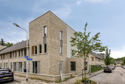 Tolhuis 2701